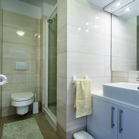 Apartment Damir *